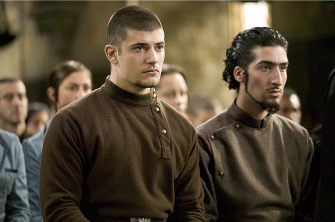 FOTO: Stanislav Yanevski a Tolga Safer ve filmu Harry Potter. – stránka 6