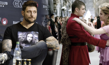 Hvězda Harryho Pottera se proměnila k nepoznání. Hezoun Krum je potetovaným svalovcem, brzy se objeví v Brně