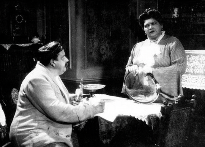 FOTO: Theodor Pištěk a Antonie Nedošinská ve filmu Otec Kondelík a ženich Vejvara.