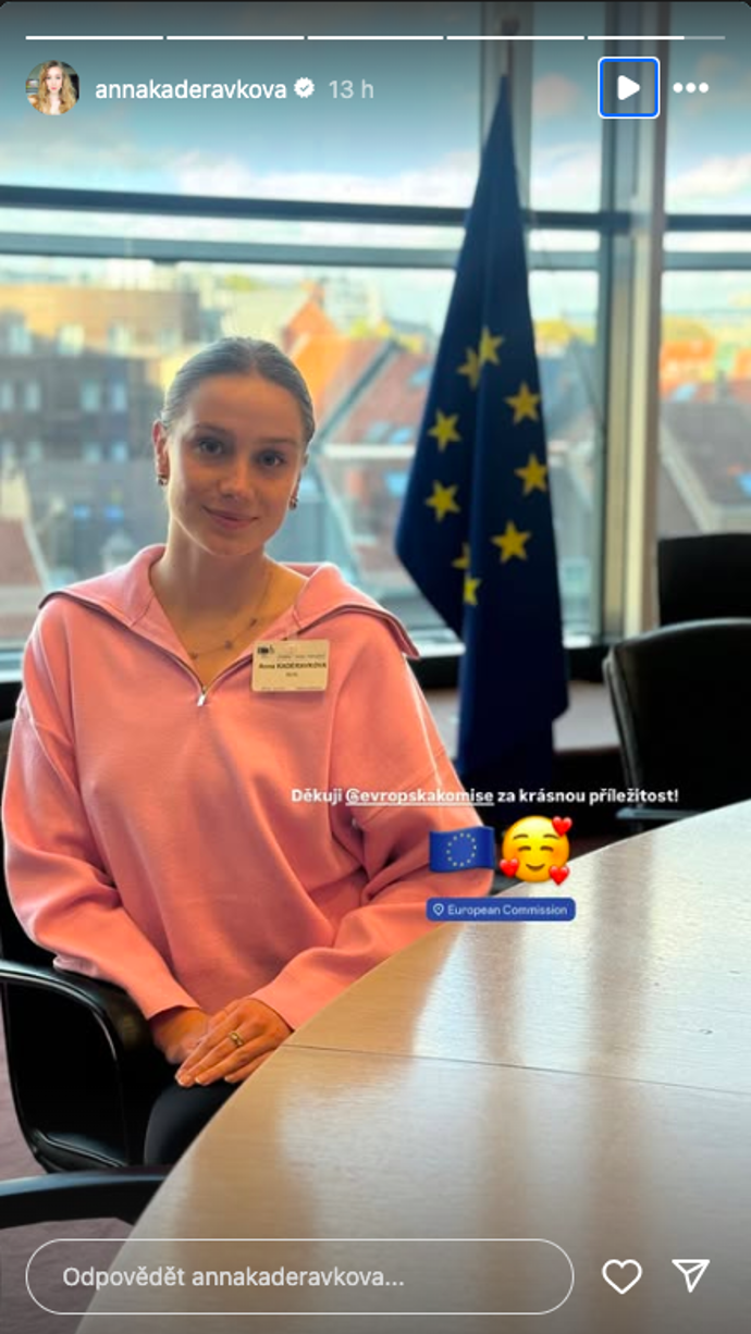 FOTO: Anna Kadeřávková pobouřila veřejnost.