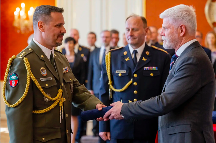 FOTO: Roman Hyťha a prezident Petr Pavel.