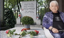 Jiří Krampol má konečně důstojný hrob. Spočine vedle Haničky