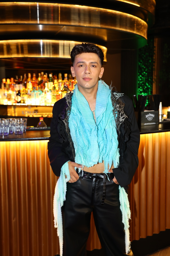 FOTO: Jan Bendig pokřtil nový videoklip. – stránka 27