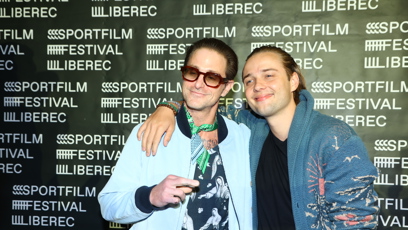 FOTO: Cameron Douglas a Edouard Philipponnat na premiéře filmu Jemný rváč.