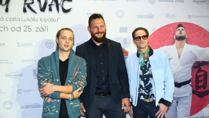 FOTO: Cameron Douglas a Edouard Philipponnat s českým judistou.