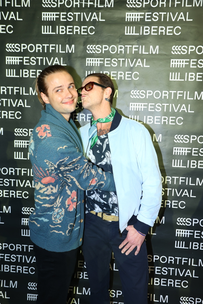 FOTO: Cameron Douglas a Edouard Philipponnat si dělali legraci. – stránka 14