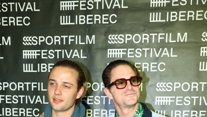 FOTO: Cameron Douglas a Edouard Philipponnat na filmu Jemný rváč.
