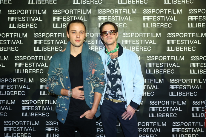 FOTO: Cameron Douglas a Edouard Philipponnat v Praze. – stránka 10