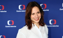 Veronika Khek Kubařová je zpět brunetka.