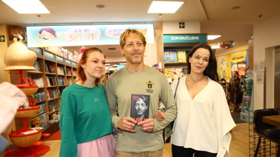 FOTO: Viktorie Janečová, Karel Janeček a Lilia Khousnoutdinová.