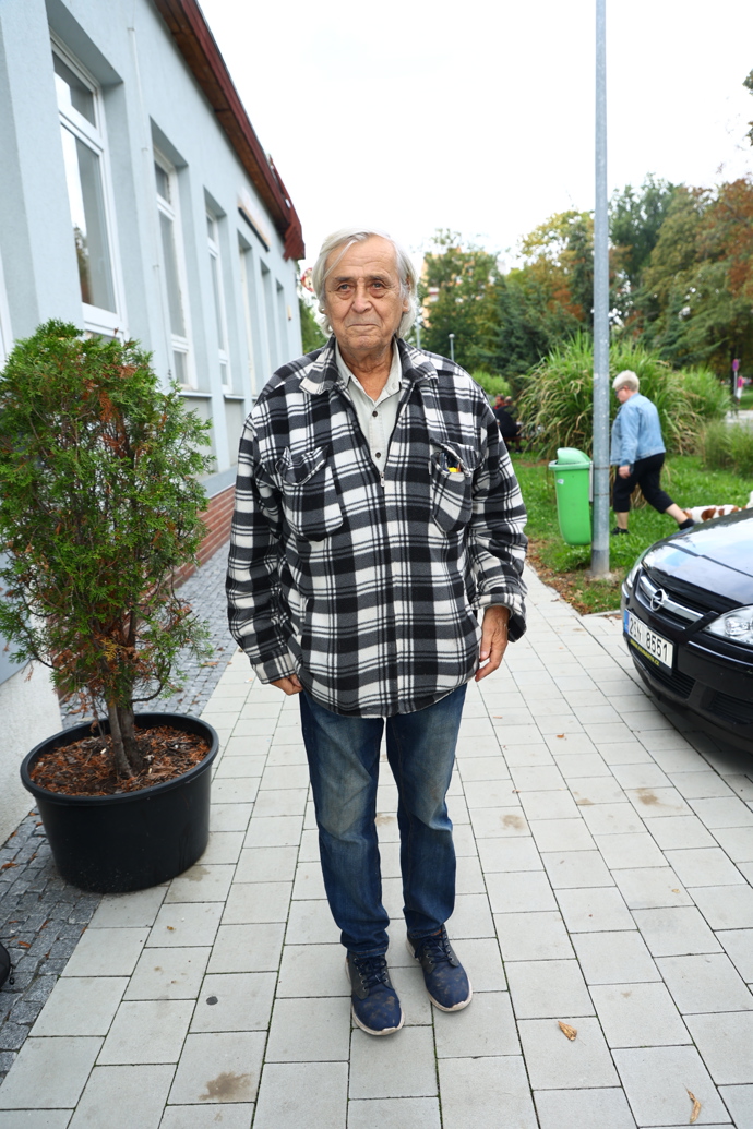 FOTO: Zdeněk Žák se těší na další sezonu Strašnického divadla. – stránka 5