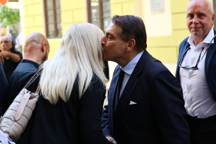 FOTO: Jiří Paroubek. – stránka 3