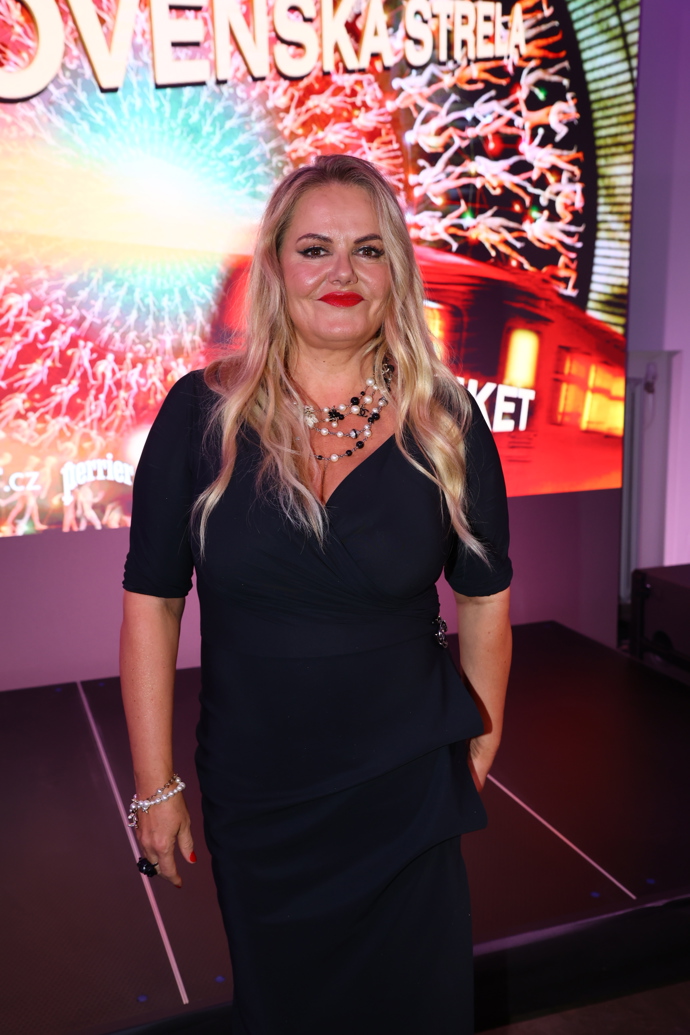 FOTO: Vandě to moc slušelo.