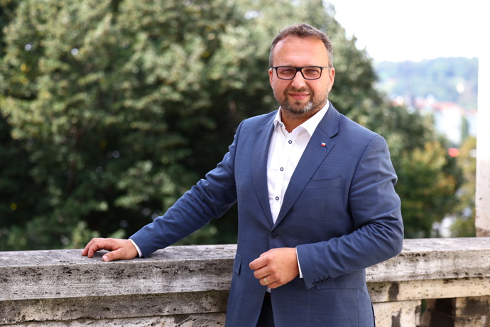 FOTO: Marian Jurečka zapózoval. – stránka 1