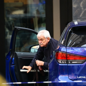 Moderátor Karel Šíp si nežije špatně. 