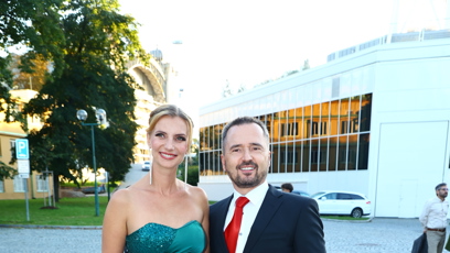 FOTO: Monika Sommerová nezvolila příliš elegantní róbu.