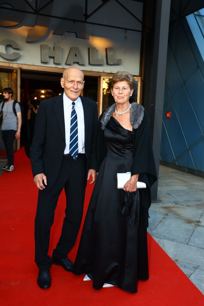 FOTO: Celebrity na premiéře Plesu upírů. – stránka 7