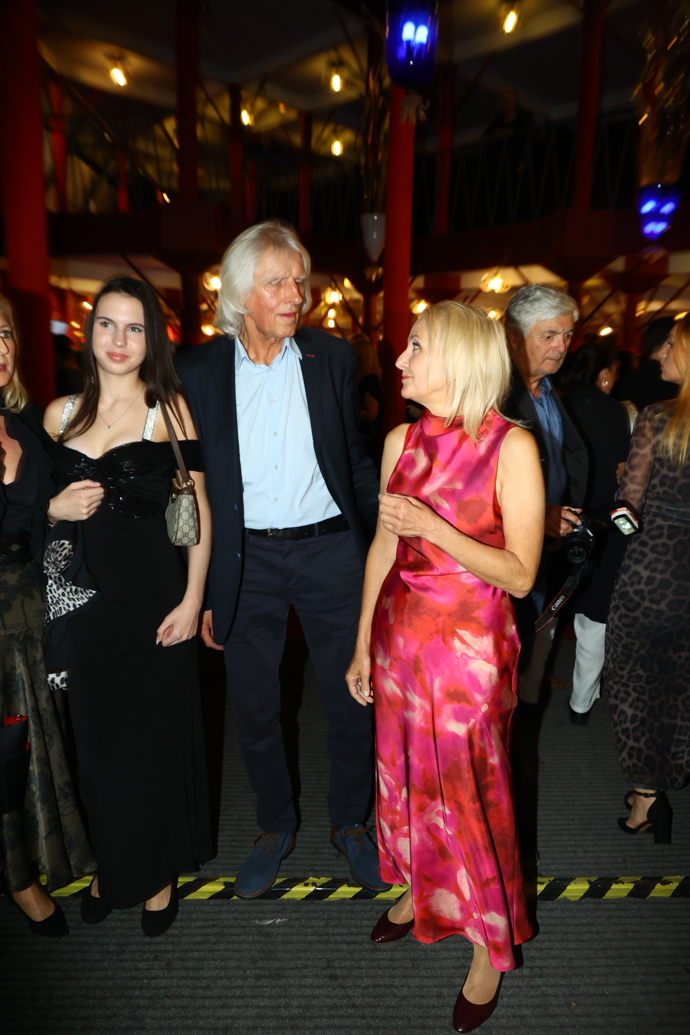 FOTO: Veronika Žilková dorazila s partnerem. – stránka 13
