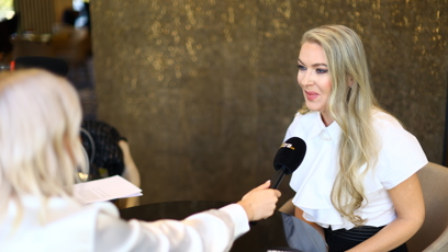 FOTO: Lenka Graf při rozhovoru pro eXtra.cz.