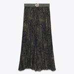 Sukně se zvířecím potiskem a páskem, Zara, 999 Kč