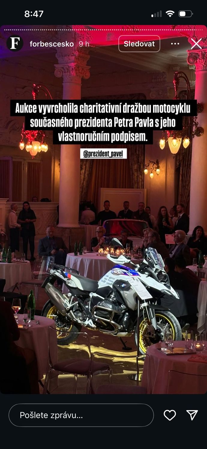 FOTO: Dražba motorky Petra Pavla. – stránka 65