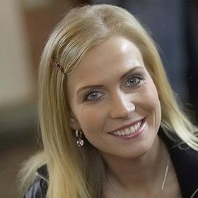 Původně přitom byla jen záskok místo těhotné Lucie Borhyové.