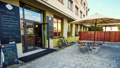 FOTO: Bistro FlammBeef Burger & Steak v Ostrově nad Ohří.