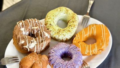 FOTO: V restauraci si můžete dát domácí donuty.