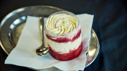 FOTO: Mascarpone s jahodami.