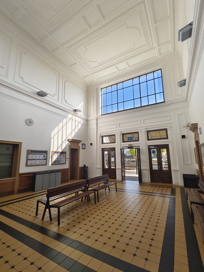 FOTO: Nádraží v Bruntále. – stránka 30