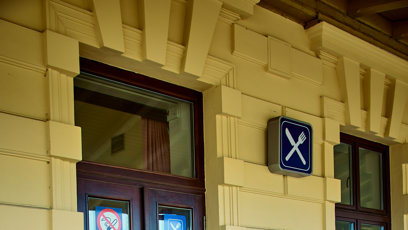 FOTO: Vstup do restaurace.