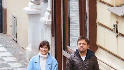 FOTO: Jiří Mádl se svou partnerkou a synem.