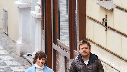 FOTO: Jiří Mádl se svou partnerkou a synem.