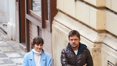 FOTO: Jiří Mádl se svou partnerkou a synem.