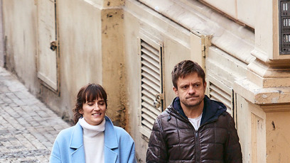 FOTO: Jiří Mádl se svou partnerkou a synem.