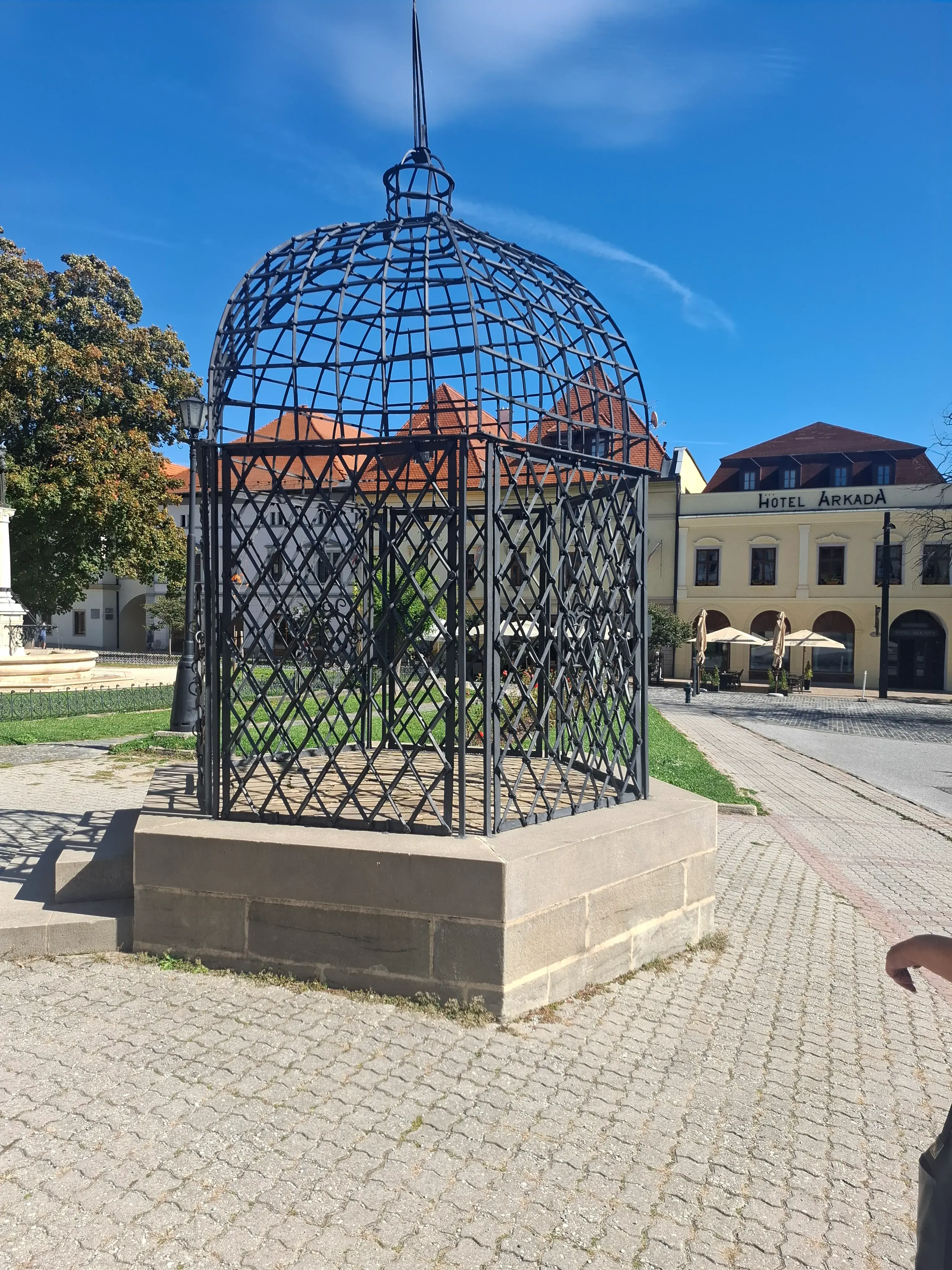 FOTO: Klec na neposlušné ženy v Levoči.