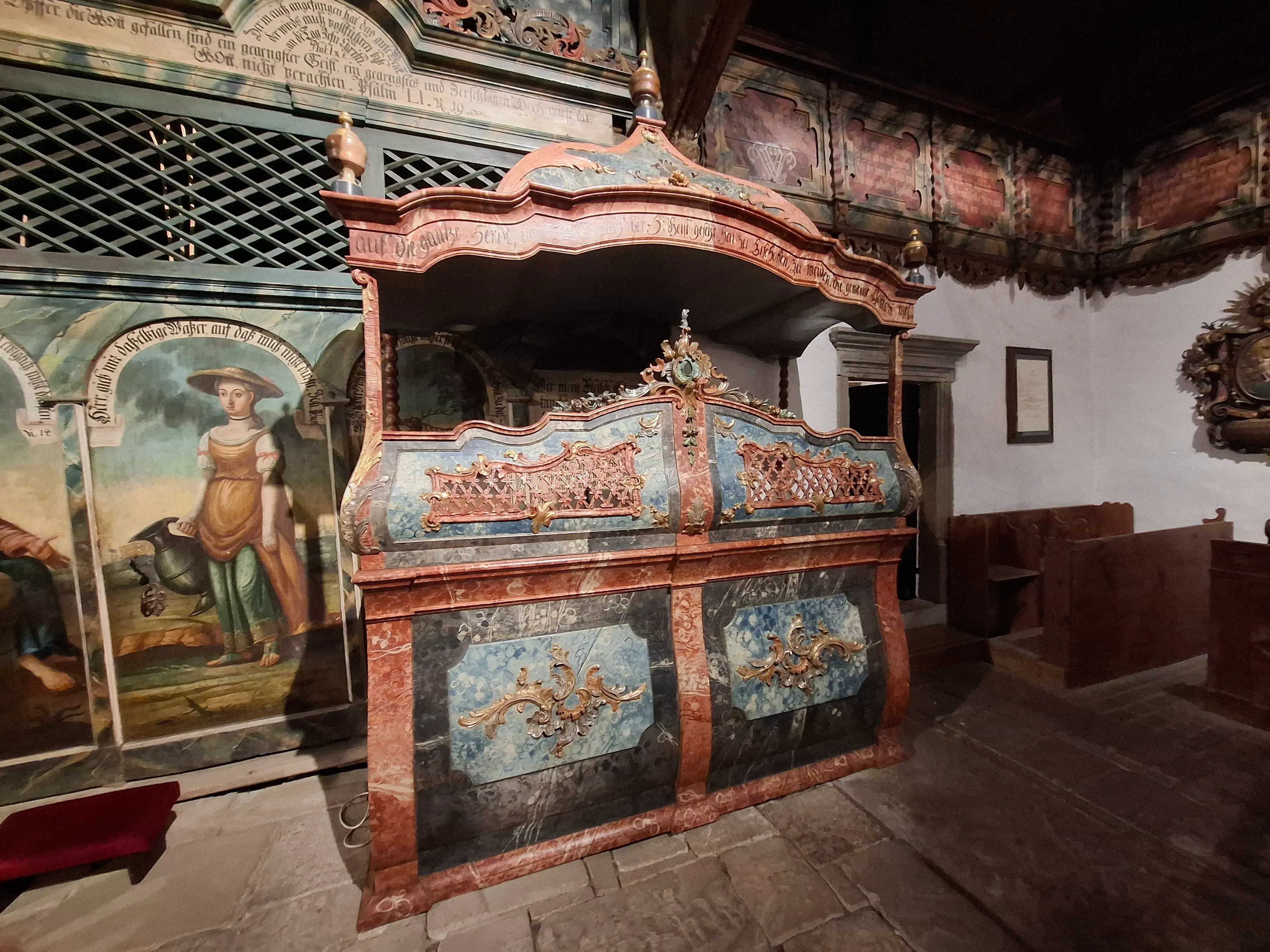 FOTO: Dřevěný Kostel Nejsvatější trojice.