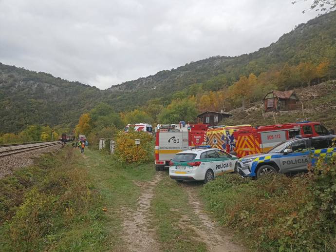 FOTO: Tragická srážka vlaků na Slovensku.