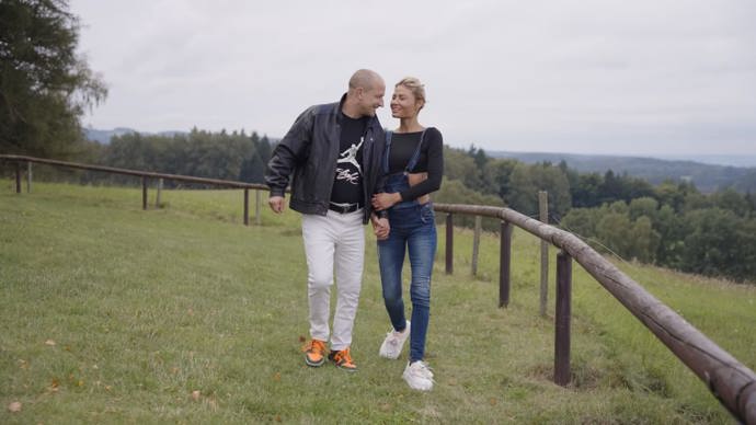 FOTO: Vypadali jako zamilovaný pár, všechno ale hráli. – stránka 3