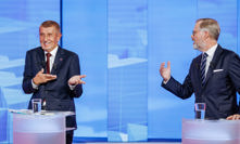 Andrej Babiš a Petr Fiala během debaty.