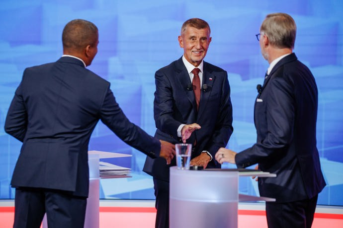 FOTO: Předvolební debata. – stránka 1