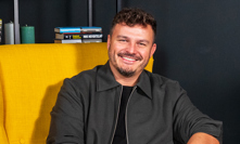 extra host Roman Staša 02