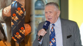 Petr Kostka pyšně nosí kravatu od španělské tchyně: Veselý doplněk má ve skříni už 50 let