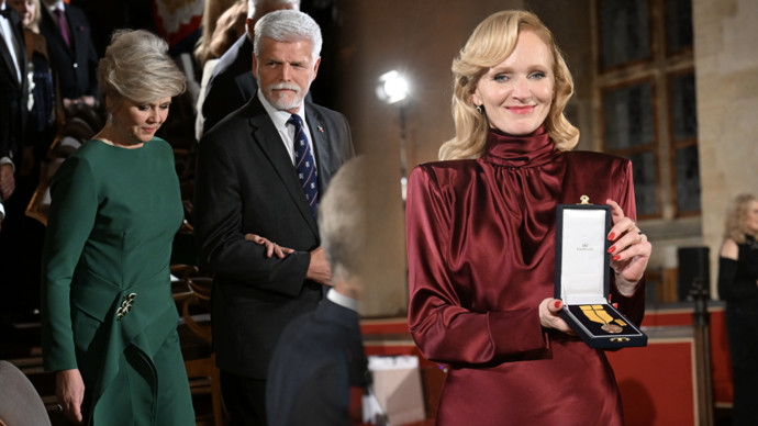 FOTO: Móda ze státního vyznamenání.