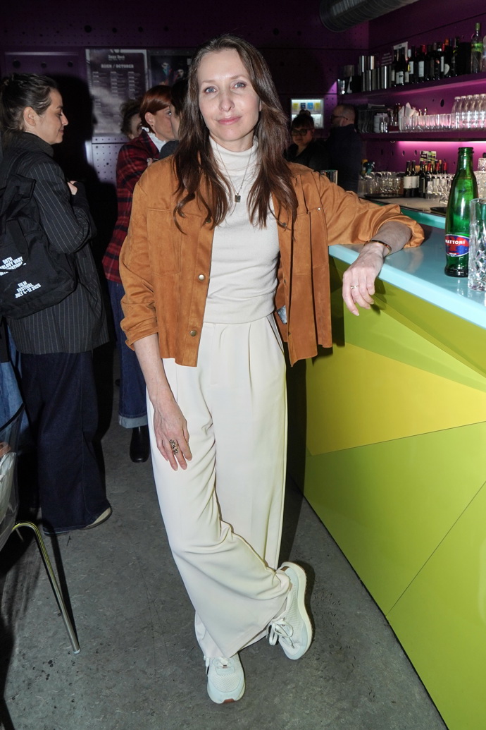 FOTO: Tereza Bebarová. – stránka 2