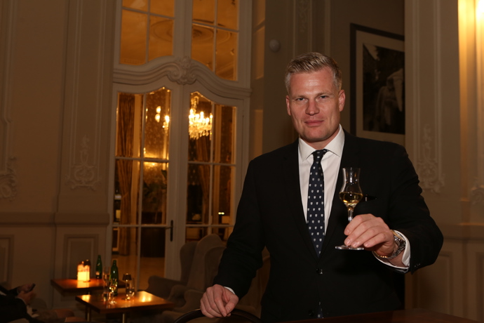 FOTO: Filip Turek slavil čtyřicátiny. – stránka 34