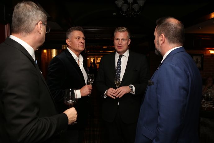 FOTO: Filip Turek pořádal oslavu narozenin. – stránka 28