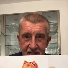 Andrej Babiš se přirovnal k psovi Čau Čau.