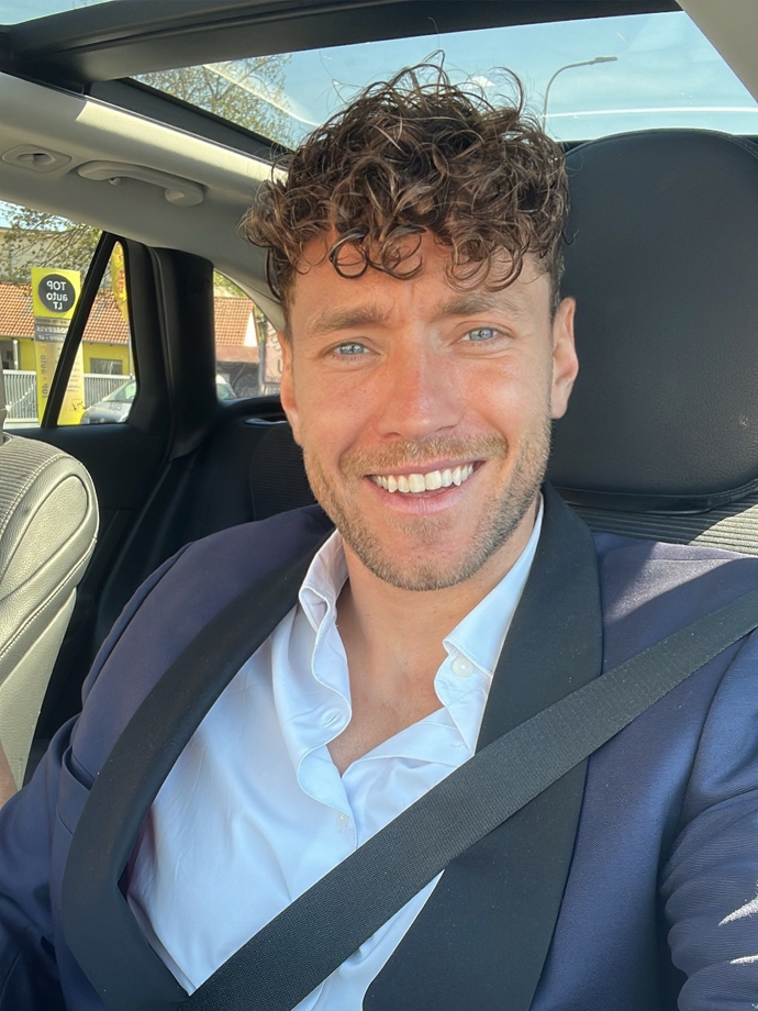 FOTO: Miroslav Dubovický je atraktivní mladý muž. – stránka 41