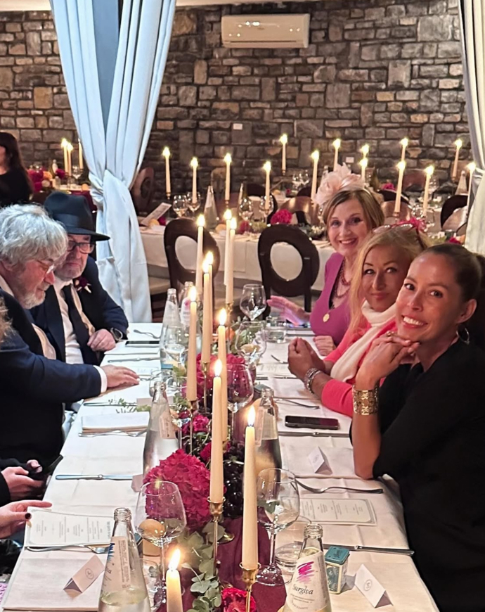 FOTO: Halina Pawlowská na svatbě. – stránka 5